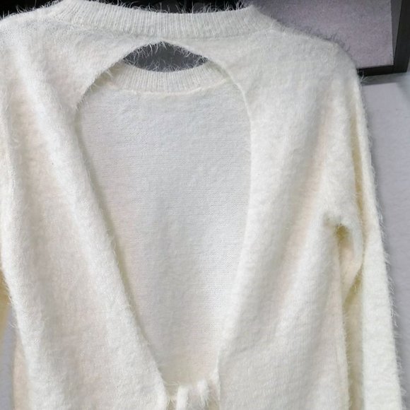 Fuzzy Open Back Tie Sweater Size Small - Picture 4 of 11